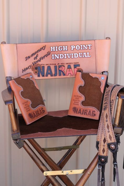 directors chairs, padfolios, frames all great awards for your next show Horse Awards Ideas, Livestock Show Prizes, Horse Show Awards Ideas, Livestock Show Awards, Rodeo Awards Ideas, Horse Awards, Directors Chairs, Livestock Judging, Livestock Branding