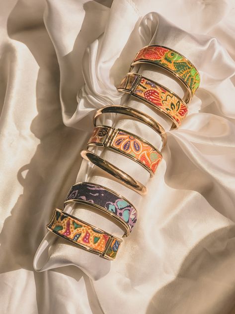 Bohemian inspired bangles crafted with malaysian batik. Batik Jewelry, Malaysian Batik, Boho Bangle, Hat Headband, Batik Art, Summer Necklace, Earrings Accessories, Metal Straws, Creative Blog