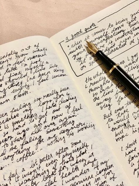 Writing Fountain Pen Aesthetic, Fountain Pen Journaling, Fountain Pen Aesthetic, Handwriting Aesthetic, Pen Aesthetic, Fountain Pen Writing, Pretty Handwriting, Commonplace Book, Have Inspiration