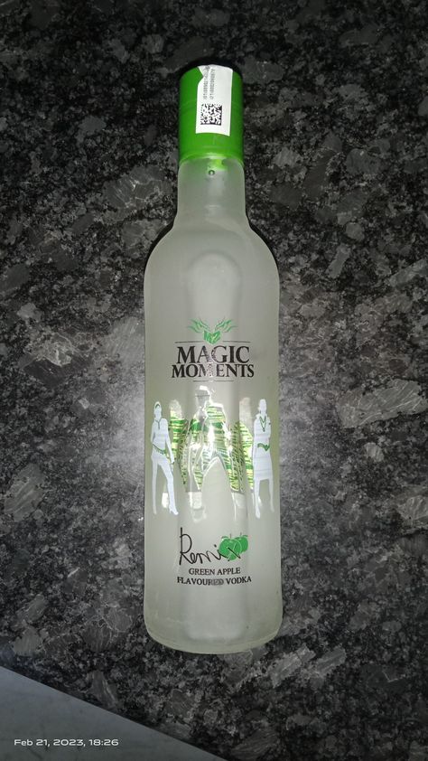 Magic Moments Vodka Bottle Snapchat, Vodka Snapchat Stories, Magic Moments Vodka Snap, Alcohol Fake Snap, Alchole Bottle Snap, Drinking Snap, Magic Moments Vodka, Alcohol Snap, Drinks Snap