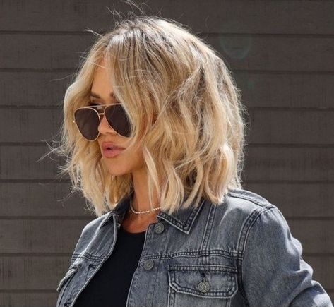 Blonde Hair Color Shoulder Length, Blonde Above Shoulder Length Hair, Above The Shoulder Length Hair, Blonde Bob Hairstyles Fine Hair, Above Shoulder Length Hair, Ponytail Haircut, Blonde Hair Goals, Shoulder Length Blonde, Summer Blonde Hair