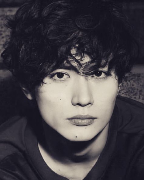 Japanese Male Model, Miura Haruma, Face Anatomy, 얼굴 그리기, Haruma Miura, Face Reference, Model Face, Aesthetic People, Sketch Inspiration