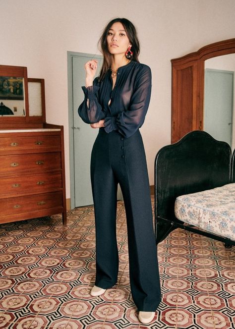 Sézane - Pantalon Ruben Denim Essentials, Pantalon Large, Pants Straight, Parisian Style, High Waisted Pants, Black Pants, Work Wear, Outfit Inspirations, Ready To Wear