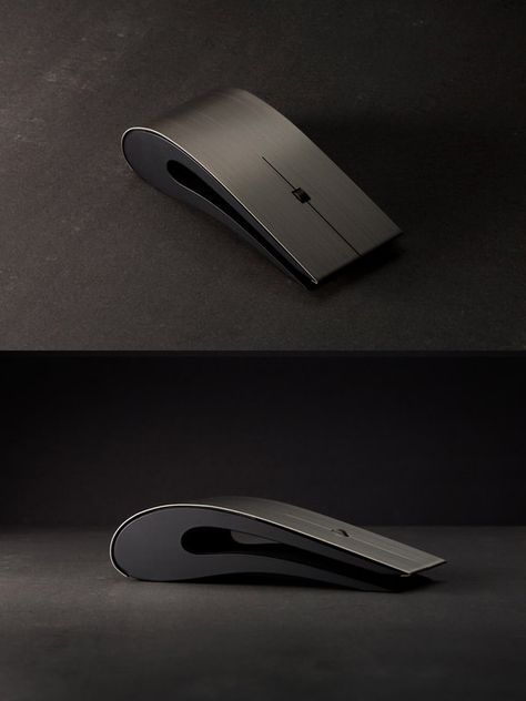 20 Cool Mouse Designs You Don't See Often - Hongkiat Mouse Product Design, Mouse Sketch, Medical Device Design, Mouse Designs, Laptop Gadgets, Mouse Crafts, Pc Mouse, Mouse Computer, Pc Parts