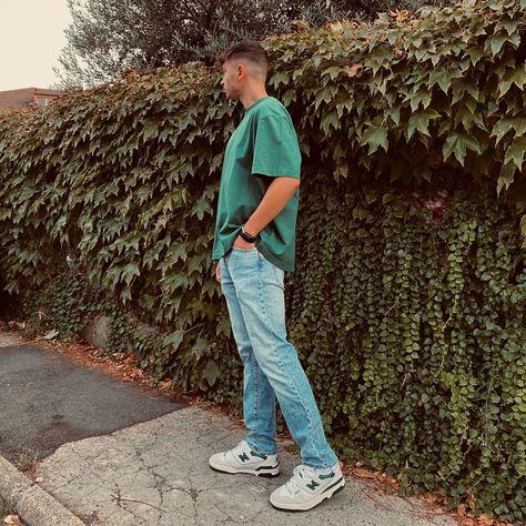 New Balance 550 streetwear outfit on feet 550 Outfit, Nb 550, Cool Outfits For Men, Stylish Mens Outfits, Green Outfit, M Jeans, White Green, Mom Jeans, Cool Outfits