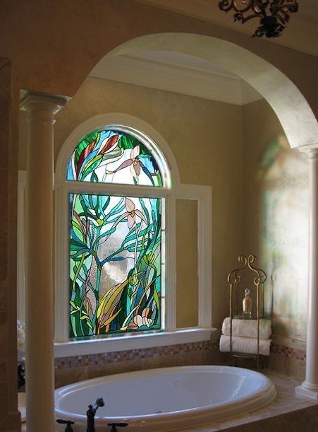 Stain Glass Windows In Homes, Stained Glass Bathroom, Bathroom Windows, Glass Bathroom, Stained Glass Designs, Dream House Interior, Stained Glass Window, Bath Tub, House Goals