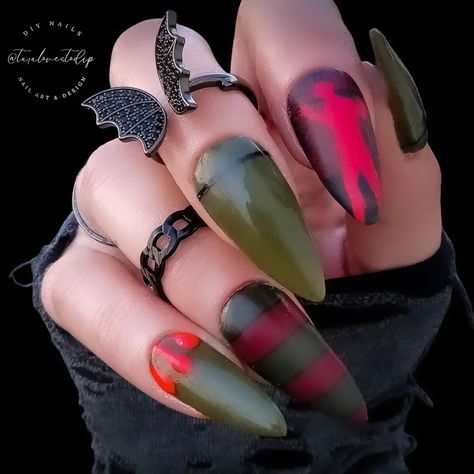 Happy Thursday and happy Halloween my friends! 👻 👽 🍬 🍫 💀 ☠ Us girls in the Dip Goddesses decided to do a Halloween mani collab today with a scary/spooky theme. Freddy Krueger has always been my favorite villain from scary movies, and these focals from the @kozmik_nails Halloween Box were perfect!! #DipGoddessesHalloween I love how this #manicure turned out! You can watch me create it here: https://www.youtube.com/live/PvC4ZIZ0UOg?si=viMzovBgUtxhUZB- Tomorrow is Together We Mani, so I'll be... Halloween Box, The Dip, Nails Halloween, Movie Themes, Freddy Krueger, Happy Thursday, Scary Movies, Halloween Nails, Happy Halloween