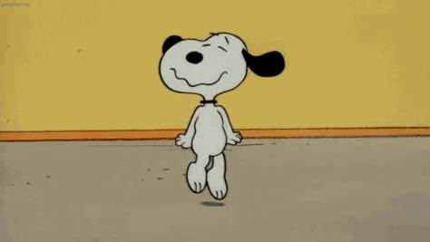 Zflip3 Wallpaper, Snoopy Banner, Snoopy Video, Snoopy Gifs, Gifs Snoopy, Snoopy Videos, Snoopy Gif, Snoopy Dance, Snoopy Funny