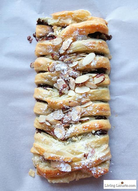 Easy Puff Pastry Desserts, Pastry Braid, Puff Pastry Dessert, Pumpkin Bread Easy, Puff Pastry Desserts, Pumpkin Recipes Easy, Easy Puff Pastry, Chocolate Pastry, Chocolate Croissant