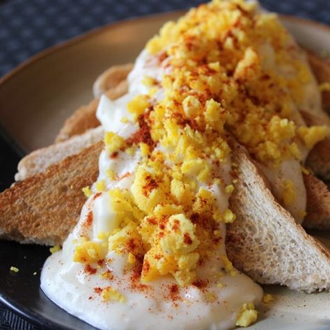 Goldenrod Egg | "Eggscellent dish! I felt like I was eating something really fancy. Quick and easy too since I already had peeled hard boiled eggs in the refrigerator." Creamed Eggs On Toast, Peeling Hard Boiled Eggs, French Family, Mexican Dessert Recipes, Easter Brunch Food, Hard Cooked Eggs, Egg Recipe, Family Breakfast, Easter Morning