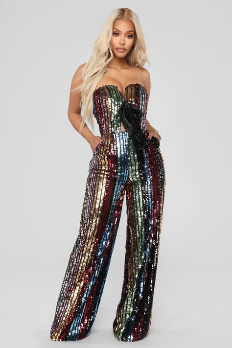 Sequin Star Jumpsuit - Multi Sequins Outfit, Full Sequin Dress, Celana Fashion, Sparkly Prom Dress, Fall Fashion Skirts, Garden Party Dresses, Gaun Fashion, Lights In Living Room, Christmas Lights In Living Room