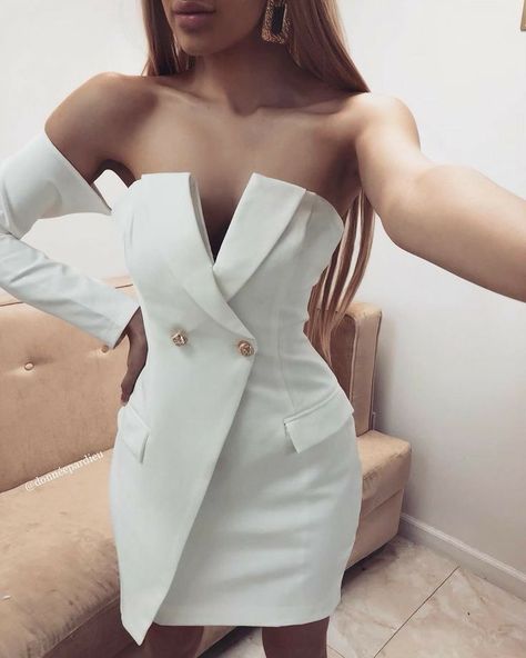 Off Shoulder Bodycon Dress, Mode Chanel, Dream Outfits, White Bodycon Dress, Cooler Look, Trend Fashion, V Cut, Classy Dress, Elegant Outfit