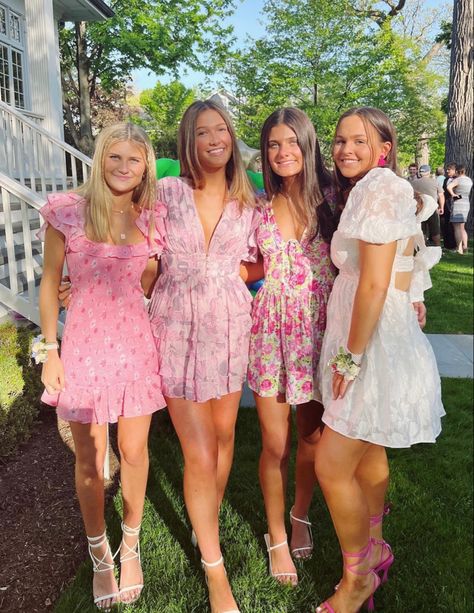 Brunch Looks Springtime, Floral Theme Party Outfits, Sorority Dresses Rush Outfits, Spring Garden Party Outfit, Cute Brunch Outfits, Rush Week Outfits, Sorority Dresses, Summer Dinner Outfit, 2025 Summer