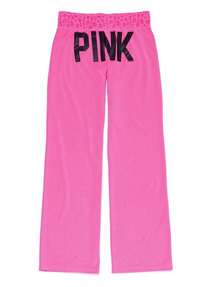 Vs Pink Sweatpants, Pink Sweats, Best Bras, Pink Sweatpants, Pink Vs, Lingerie Shop, Yoga Shorts, Dope Outfits, Mean Girls