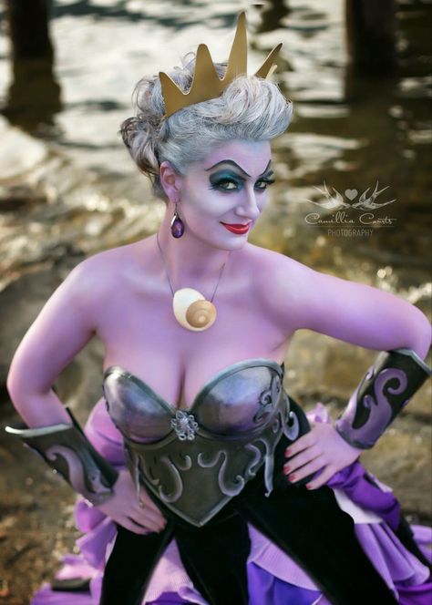 Ursula costume! I loveeeee it! ❤️ Ursula Cosplay, Ursula Costume, Villain Costumes, Mermaid Halloween, Halloween 3, Disney Cosplay, Halloween 2016, Halloween Costumes Makeup, Halloween Inspo