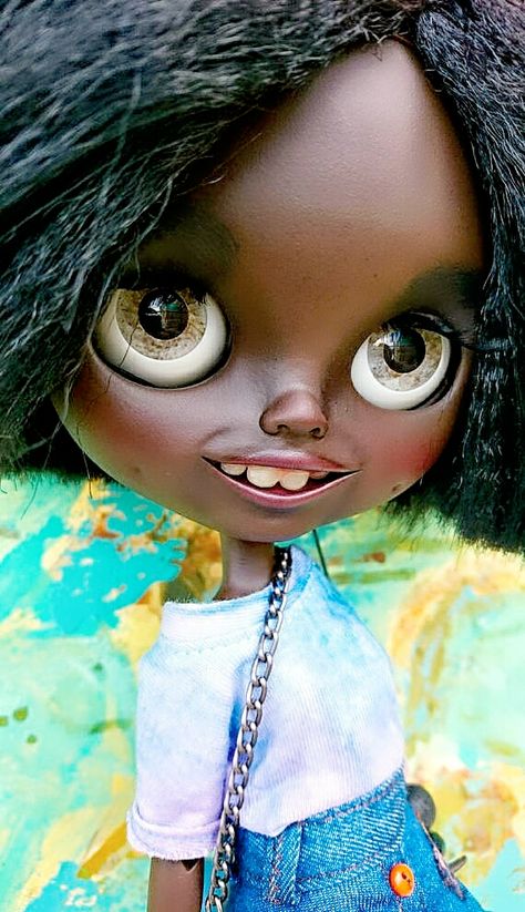 Blythe Dolls Black, Blythe Face, Doll Cookies, Face Carving, Beautiful Black Babies, Unique Dolls, Custom Blythe, Doll Collection, Black Doll