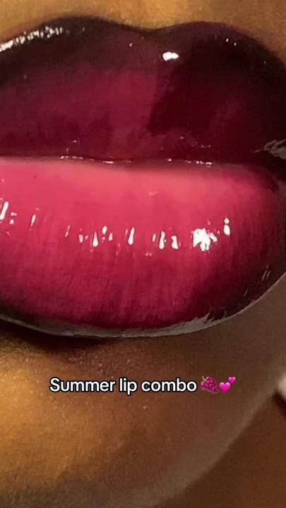 Lip Combos With Black Liner, How To Do Black Lip Liner, Lip Lining Black Women, Lip Color For Dark Skin Women, Black Pink Lip Combo, Pink Lipstick Combo, Lip Combos For Dark Skin Black Women, Black Girls Lip Combo, Pink And Black Lip Combo