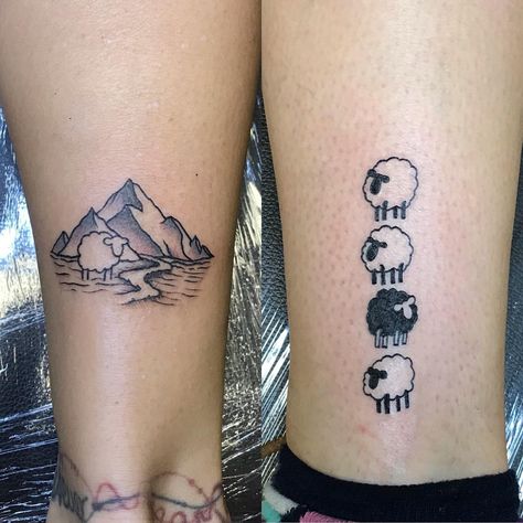 Cute Black Sheep Tattoo, Black Sheep Of The Family Tattoo, Small Sheep Tattoo, Lost Sheep Tattoo, Black Sheep Tattoo Ideas, Sheep Tattoo Design, Tattoo Sheep, Tattoo Learning, Black Sheep Tattoo