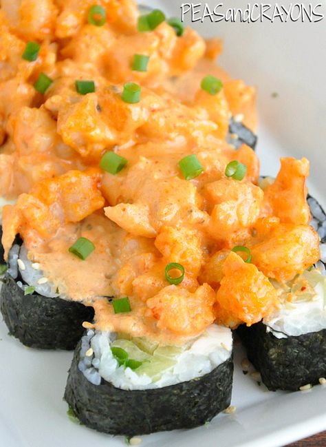 Volcano Roll, Homemade Sushi, Sushi Recipes, Sushi Restaurants, Asian Dishes, Party Snacks, Sriracha, I Love Food, Dumplings