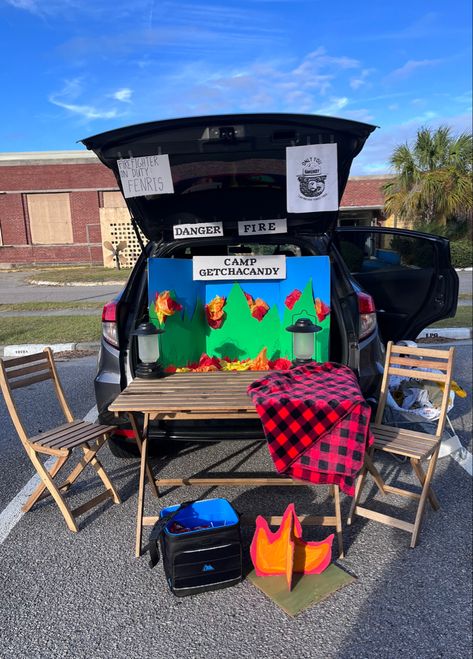 Camping Trunk Or Treat Theme, Trunk Or Treat Ideas For Jeeps, Camping Trunk Or Treat, Cub Scout Crafts, Camp Trunks, Halloween Trunk Or Treat, Halloween Camping, Kids Treats, Scout Crafts