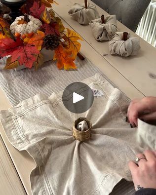 110K views · 165 reactions | DIY pumpkin napkins | These DIY pumpkin napkins are super cute 😍 🎃 | By Tyla | Facebook How To Make A Pumpkin Out Of A Napkin, Pumpkin Napkins, Fall Food, Diy Pumpkin, Fall Recipes, Fall Decor, Decorating Ideas, Napkins, Table Settings