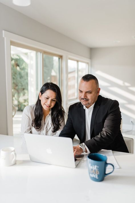 Real Estate Branding Photography | Emily Kim Photography Real Estate Branding Ideas, Real Estate Branding Photography, Couples Headshots, Real Estate Agent Branding, Branding Headshots, Business Portrait Photography, Headshot Poses, Realtor Branding, Brand Photography Inspiration