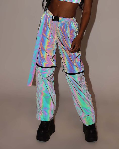 Clear Pants, Reflective Outfit, Queer Outfits, Rave Look, Astronaut Outfit, John Summit, Reflective Pants, Reflective Accessories, Pride 2023