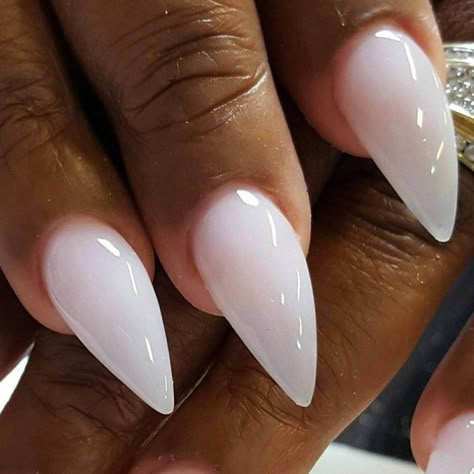 Milky White Nail, White Gel Nails, Unghie Nail Art, Milky Nails, Pointy Nails, Nails Polish, White Nail, Pink Nail, Hot Nails