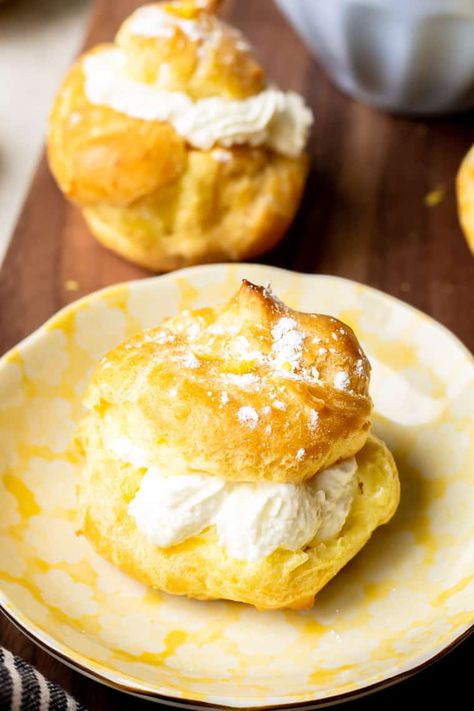 Cream Puffs Recipe Easy, Cream Puffs Easy, Cream Puff Recipe, Puff Recipe, Baking Utensils, Cream Puff, Choux Pastry, Lemon Cream, French Pastries