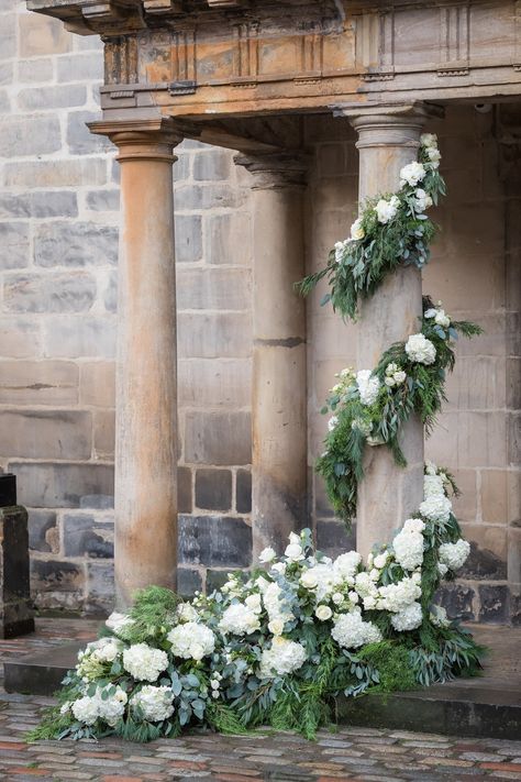 entrance pillar wrapped with floral arrangement Scottish Floral Arrangements, Wedding Pillars, Home Flower Decor, Royal Decorations, Greenery Wedding Decor, Dream Wedding Decorations, How To Wrap Flowers, Ceremony Ideas, Fresh Flowers Arrangements