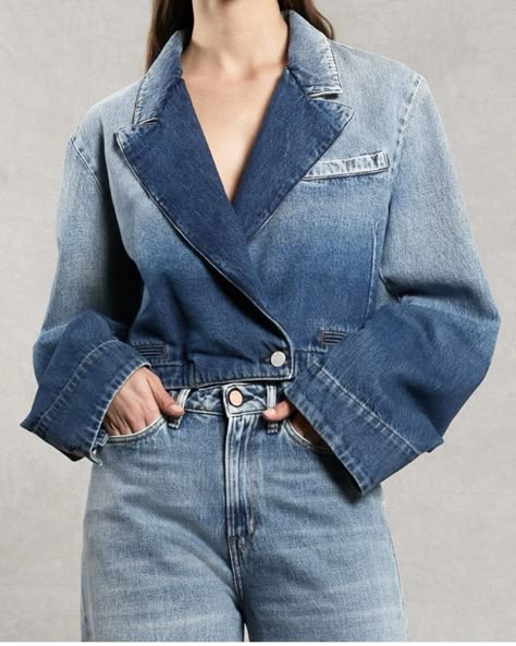 Cropped Jackets For Women, Cropped Denim Jacket Outfit, Royal Blue Outfits, Coat Jeans, Denim Washes, Jeans Blazer, Denim Set, Mode Kimono, Cropped Blazer Jacket