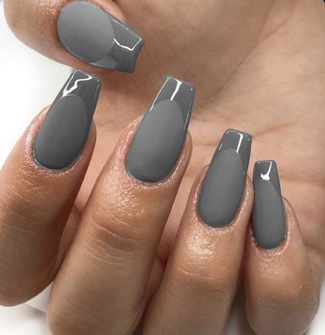 Grey Matte Nails, White Almond Nails, Grey Nail Art, Grey Acrylic Nails, Grey Nail Designs, Matte Nails Design, White Acrylic Nails, Gray Nails, Waste Of Time