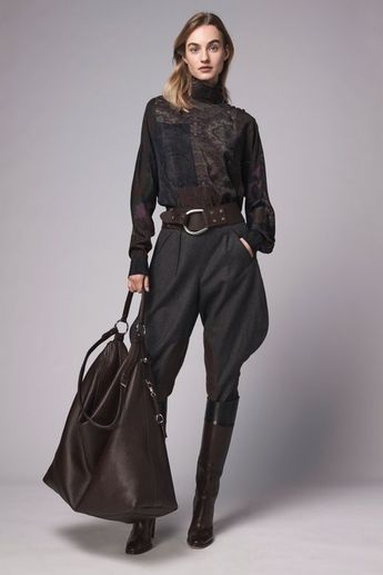 Ralph Lauren Fall 2020 Ready-to-Wear Collection | Vogue Ralph Lauren Fall 2020, Ralph Lauren 2020, Ralph Lauren Winter, Ralph Lauren Looks, Ralph Lauren Fall, Deep V Dress, White Collared Shirt, Ralph Lauren Style, Ralph Lauren Women