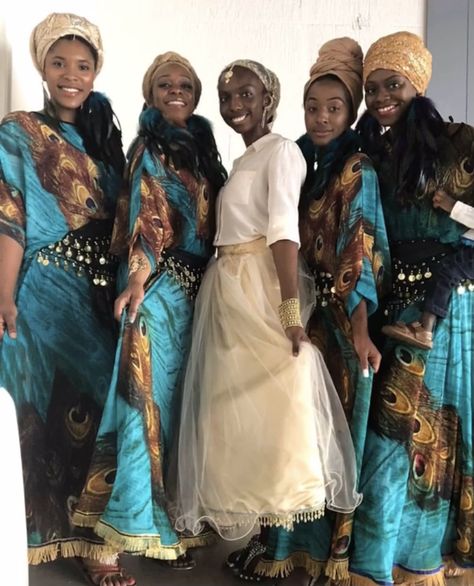 Isreali Women Fashion, Israelite Women Fashion, Isrealite Woman Clothing, Somali Cultural Clothes, Israelite Fashion, Hebrew Fashion, Israelite Women, Hebrew Clothing, Hebrew Israelite Clothing