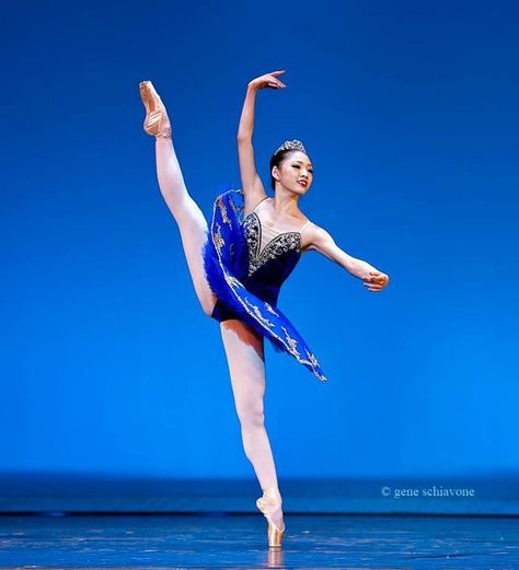 Patricia Zhou, Corps de Ballet Staatsballett Berlin - Queen of the Dryads variation - Ballet, балет, Ballett, Ballerina, Балерина, Ballarina, Dancer, Dance, Danza, Danse, Dansa, Танцуйте, Dancing Dancing Ballet, Prima Ballerina, Ballerina Tutu, Grace Beauty, Ballet Photography, Professional Dancers, Ballet Costumes, My Fashion, 2 Girl