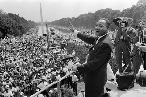 What #Communicators Can Learn From #Martin Luther King, Jr.'s 'I Have a Dream' #Speech https://www.entrepreneur.com/article/230974 Fc Basel, I Have A Dream Speech, King's Speech, Powerful Pictures, Montgomery Alabama, Mlk Jr, King Photo, Dr Martin Luther King, Civil Rights Leaders