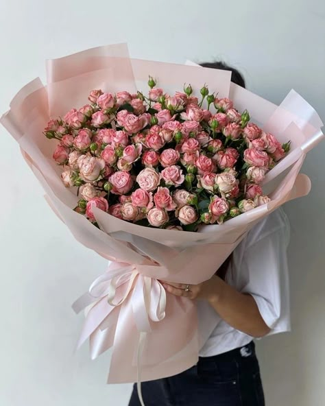 Give Me Flowers, Fancy Flowers, Flowers Bouquet Gift, Bouquet Gift, Flowers Aesthetic, Flower Therapy, Roses Are Red, Flowers Gift, My Flower