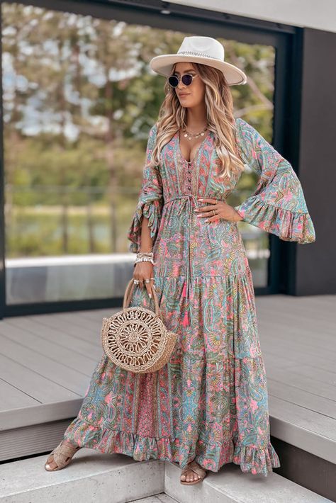 $13.4 Green Paisley Printed Ruffle Trim Elegant Maxi Dress Wholesale Tied Maxi Dress, Bohemian Print Dress, Bohemian Dresses Long, Split Hem Dress, Graduation Outfits, Bohemian Vibes, Sundress Dress, Elegant Maxi Dress, Green Paisley