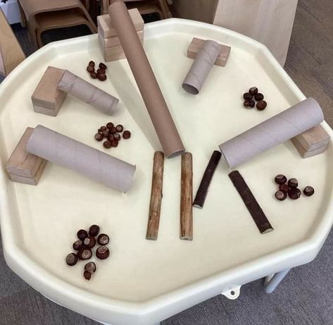 Autumn Activities Nursery, Autumn Loose Parts Play, Autumn Provision Eyfs, Carpet Area In Classroom, Tuff Tray Ideas Sen, Toddler Provocations Reggio Emilia, November Tuff Tray Ideas, Messy Play Eyfs, Toddler Room Nursery Eyfs