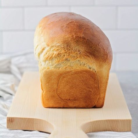 The Best White Sandwich Bread - The Baker Upstairs White Sandwich Bread, Bread Recipes Easy, Bread Rolls Recipe, Sandwich Bread Recipes, Homemade Bread Recipes Easy, Homemade Bread Recipes, Sandwich Fillings, Bread Roll, Roll Recipes