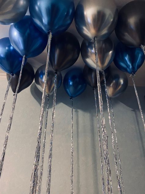 Blue Balloons Aesthetic, Cupsleeve Events, Balloon Ceiling, Beautiful Balloons, 16 Candles, Hotel Party, Cute Engagement Rings, 24th Birthday, Silver Party