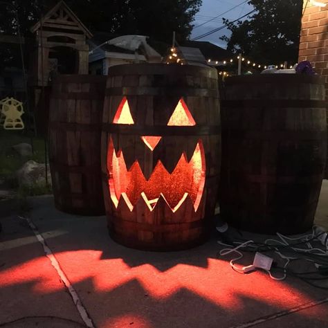 🍷 Booze Barrel -->> Boo Barrel 🎃 Cari, thx for sending. We love this wine barrel turn funky Halloween decoration. Like Cari, if you have seen a fun "repurpose" post it or PM it to us! ORDER Booze Barrels>> LINK IN BIO #halloween #halloweendecoration #halloween2021 #halloweendecor #halloweenparty #jackolantern #wine #winelover #winetasting #winemaker #merlot #chardonnay #cabernet Halloween Barrel Ideas, Plastic Barrel Ideas, Halloween Whiskey, Wine Barrel Lighting, Barrel Crafts, Barrel Ideas, Barrel Ring, Halloween Diy Outdoor, Barrel Decor