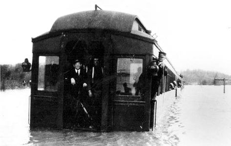 Here we see a Frisco Railroad Train going through floodwaters at Blairstown, Henry County, Missouri on April 27, 1927. Good thing these trains were heavy 😉 — in Blairstown, Missouri. Shared from Richard Crabtree Railroad Humor, Frisco Railroad, Old West Photos, Ho Trains, All Aboard, April 27, Old West, Missouri, Passenger