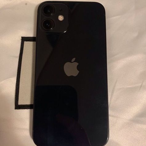 Iphone 12 Picture, Iphone 12 Mini Aesthetic, I Phone 12 Mini, Iphone 12 Aesthetic, Iphone 13 Mini Black, Iphone 12 Mini Black, Iphone 12 Black, Iphone 13 Black, Iphone 11 Black