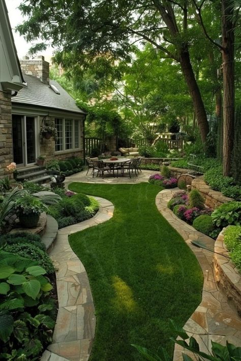 Landscaping Designs Layout, Backyard Landscaping Designs Layout, White Picket Fence Ideas, Public Garden Design, Picket Fence Ideas, Backyard Deck Ideas, Landscape Ideas Front Yard Curb Appeal, Creative Backyard, Small Yard Landscaping