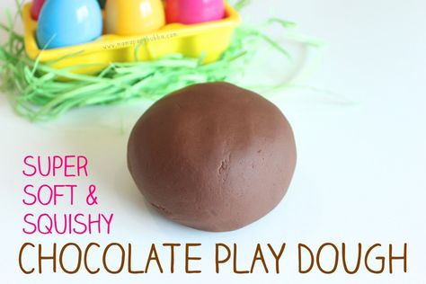 Brown Playdough, Chocolate Play Dough, Gingerbread Play Dough, Make Brown, Cloud Dough, Quiet Play, Playdough Recipe, Cooking Chocolate, Homemade Playdough