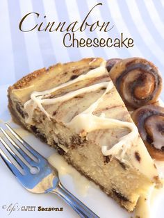 Cinnabon Cheesecake 2 Award Winning Cheesecake, Cinnamon Swirl Cheesecake, Cinnamon Dessert Recipes, Roll Cheesecake, Cinnamon Desserts, Cinnamon Cheesecake, Cinnamon Roll Cheesecake, Cheesecake Factory Recipes, The Cheesecake Factory