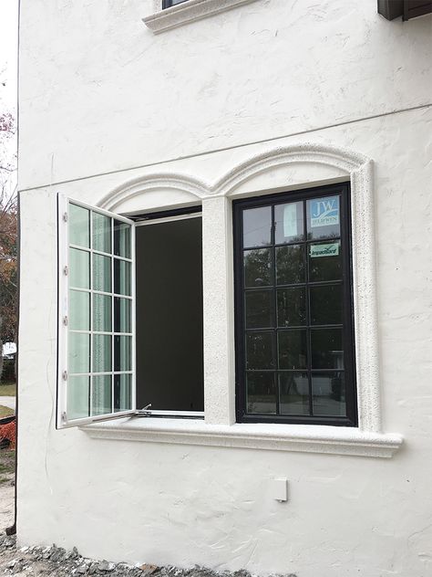 Black Pane Windows Exterior, White Windows Vs Black Windows, Black Exterior White Interior Windows, Black Windows Vs White Windows, White Vs Black Windows, Black Vs White Windows, Interior Black Windows, Sw Oyster White, Birmingham House