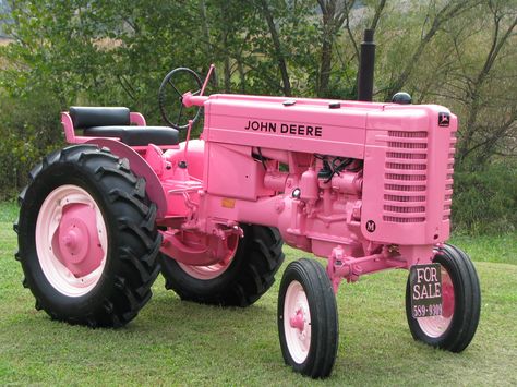 Pink John Deere Ffa Projects, Pink Tractor, Pink Cars, Classic Tractor, Dream Farm, Old Tractors, Hot Rod Trucks, Country Girl Style, Cave In