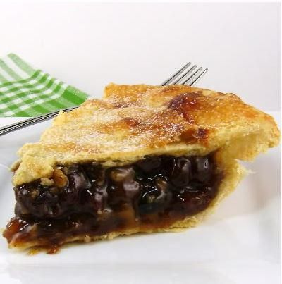 Raisin pie Raisin Pie Recipe, Gluten Free Banana Cake, Raisin Pie, Mincemeat Pie, Pennsylvania Dutch Recipes, Focaccia Dolce, Amish Food, Unique Pies, Pie Ideas